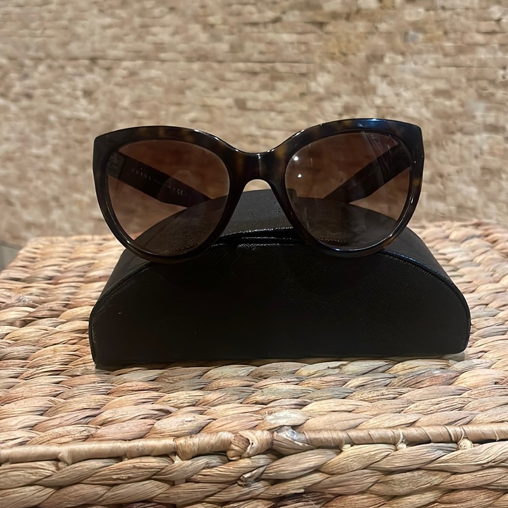 Woman’s Prada Sunglasses
